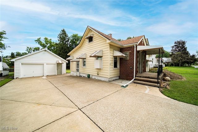 411 Eastlawn Street, Geneva, OH 44041