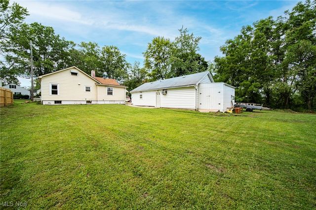 411 Eastlawn Street, Geneva, OH 44041