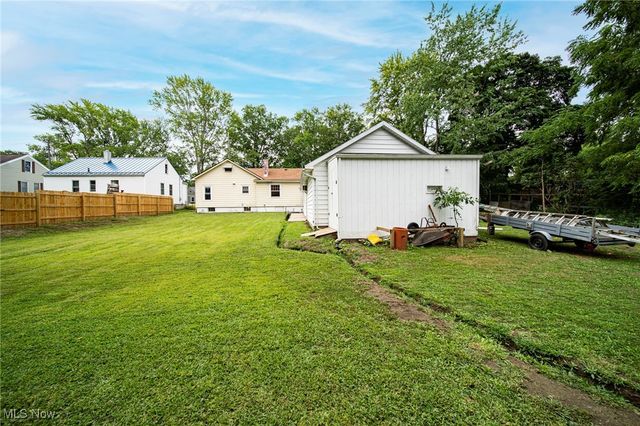 411 Eastlawn Street, Geneva, OH 44041