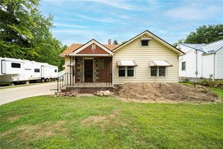 411 Eastlawn Street, Geneva, OH 44041