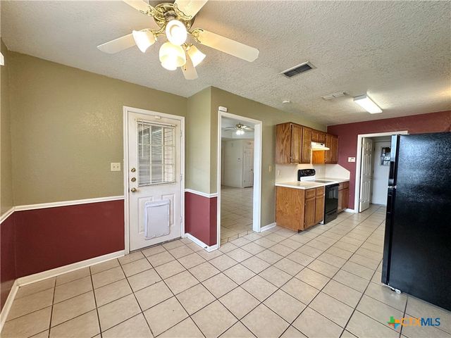 4006 Oak Valley Drive, Killeen, TX 76542