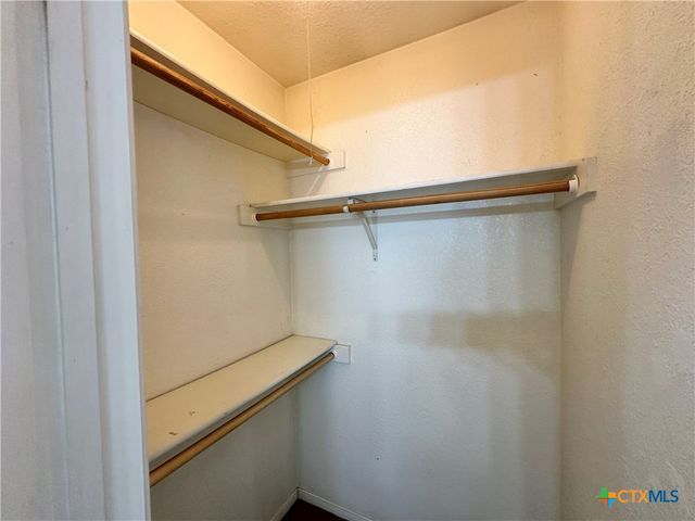 4006 Oak Valley Drive, Killeen, TX 76542