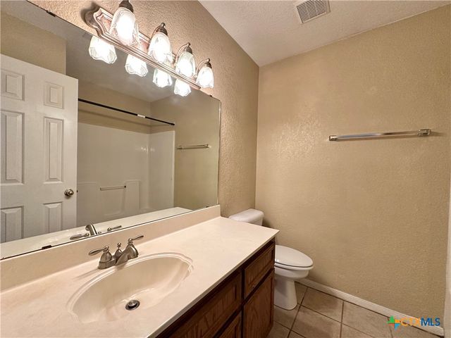 4006 Oak Valley Drive, Killeen, TX 76542