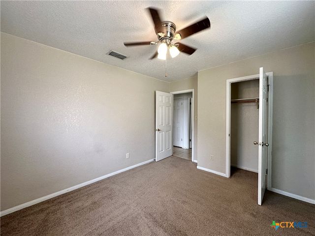 4006 Oak Valley Drive, Killeen, TX 76542