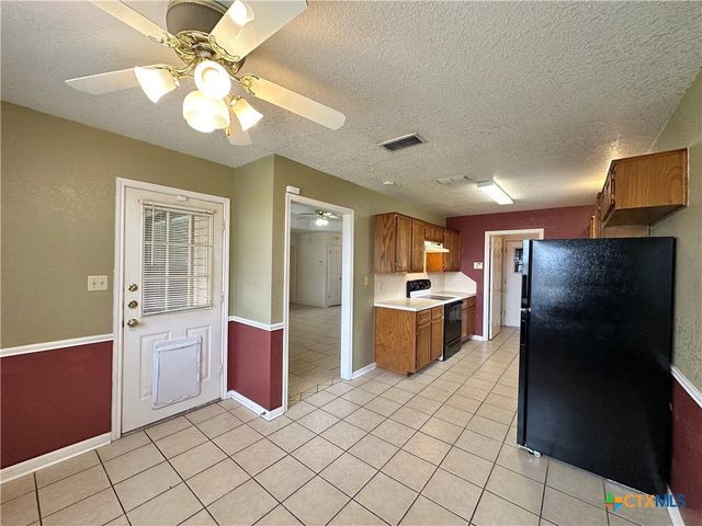 4006 Oak Valley Drive, Killeen, TX 76542