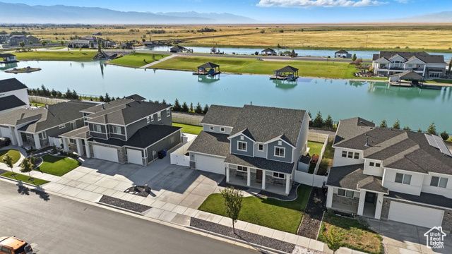 1651 W WHITE PINE DR, Syracuse, UT 84075