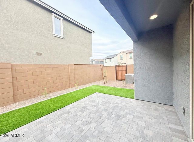 26021 N 23rd Avenue, Phoenix, AZ 85085