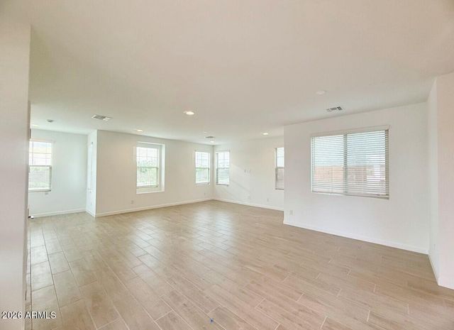 26021 N 23rd Avenue, Phoenix, AZ 85085
