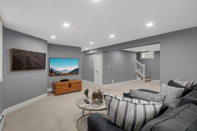 2116 Lincoln Avenue, Saint Paul, MN 55105