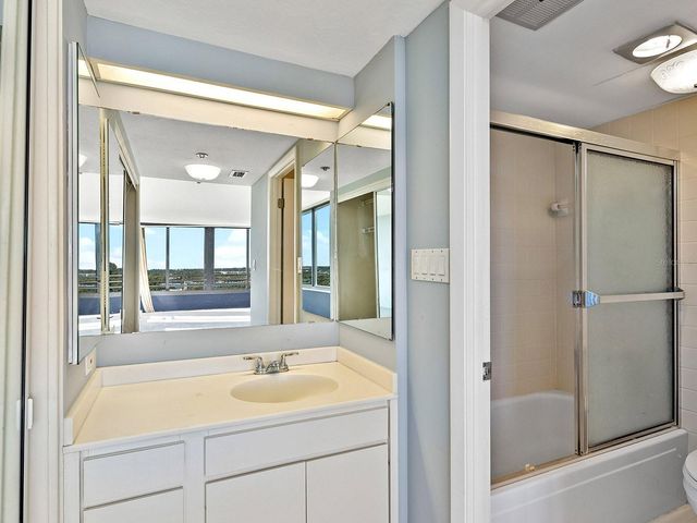 770 S PALM AVENUE 1201, Sarasota, FL 34236