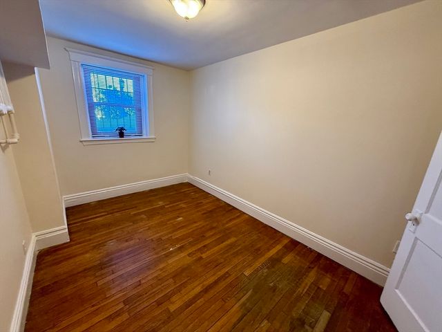 1754 Commonwealth Avenue B, Boston, MA 02135