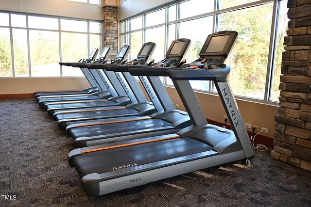 812 Willow Tower Court, Rolesville, NC 27571