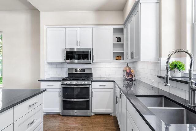 14213 Red Feather TRL, Austin, TX 78734