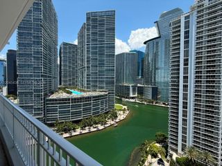 801 Brickell Key Blvd 2204, Miami, FL 33131