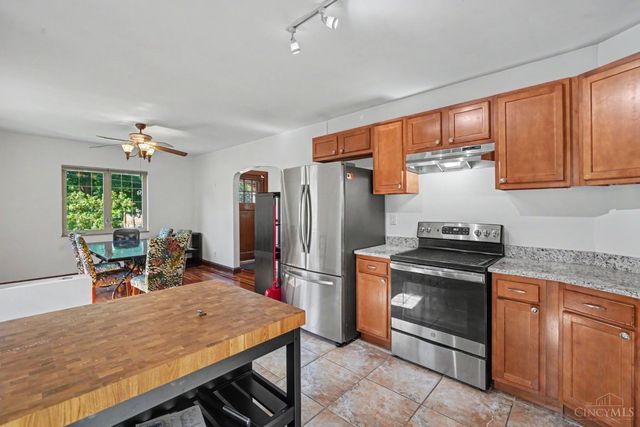 3058 Penrose Place, Cincinnati, OH 45211