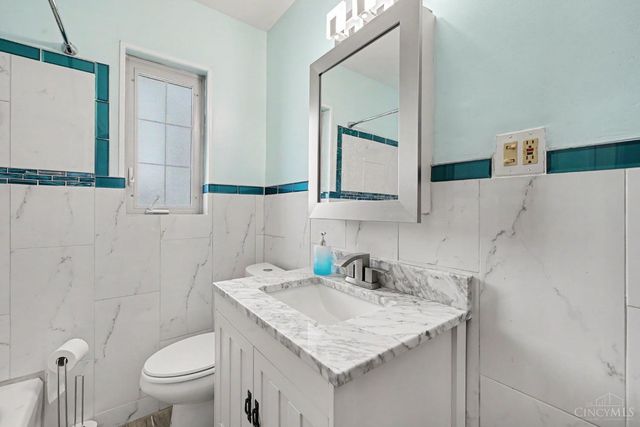 3058 Penrose Place, Cincinnati, OH 45211
