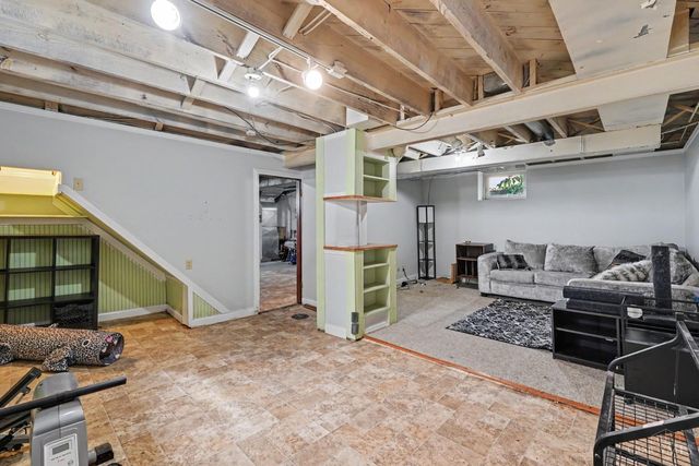 3058 Penrose Place, Cincinnati, OH 45211