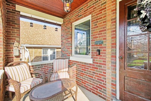 3058 Penrose Place, Cincinnati, OH 45211