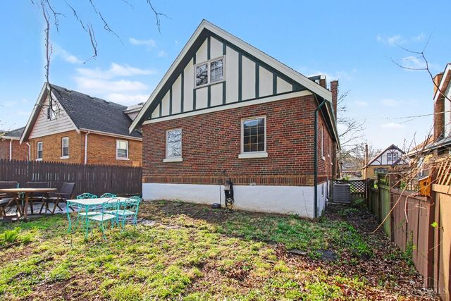 3058 Penrose Place, Cincinnati, OH 45211