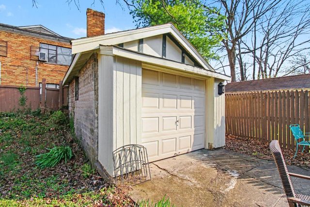 3058 Penrose Place, Cincinnati, OH 45211