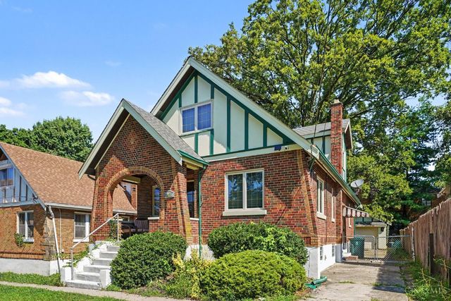 3058 Penrose Place, Cincinnati, OH 45211