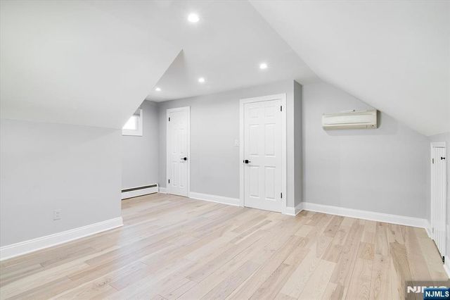 565 Center Street, Wood Ridge, NJ 07075