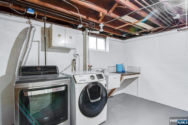 565 Center Street, Wood Ridge, NJ 07075