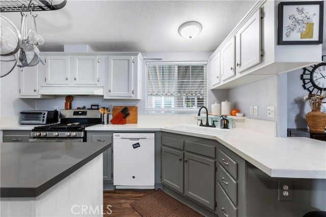 16444 Bolsa Chica 60, Huntington Beach, CA 92649