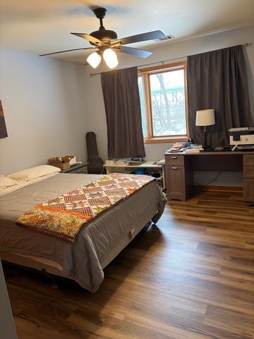 9320 Spring Creek Drive 3, Highland, IN 46322