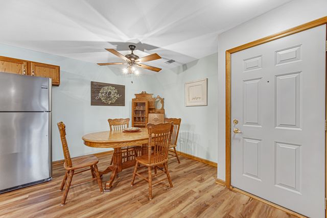 9320 Spring Creek Drive 3, Highland, IN 46322