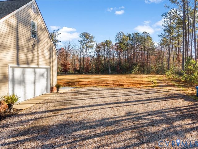 4225 Hall Farm Rd, Prince George, VA 23860