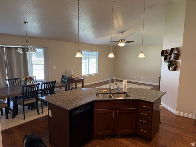 4443 N BUTTERFLY LN, Eagle Mountain, UT 84005