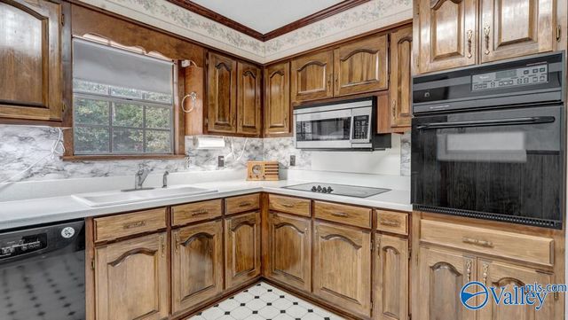 122 County Road 985, Fort Payne, AL 35968