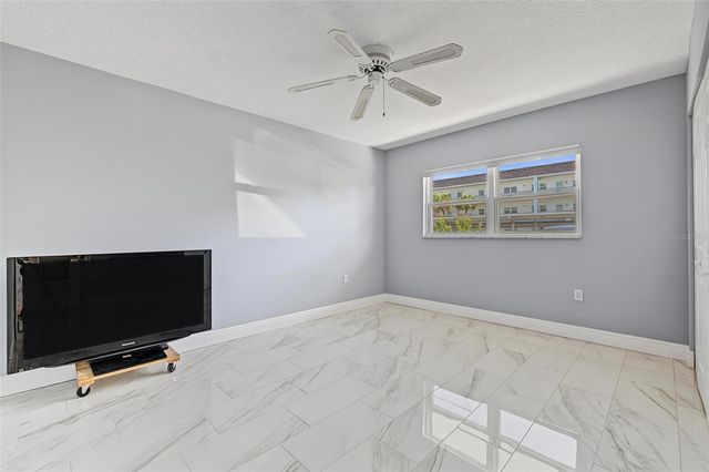 7 DUNOON PLACE 104, Dunedin, FL 34698