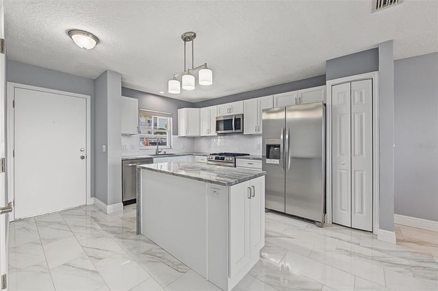 7 DUNOON PLACE 104, Dunedin, FL 34698