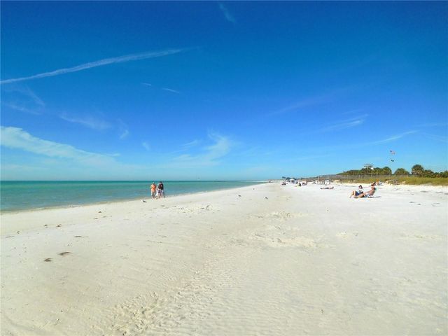 7 DUNOON PLACE 104, Dunedin, FL 34698