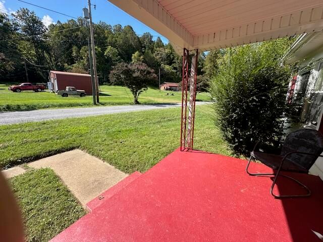 352 Club House RD, Martinsville, VA 24112