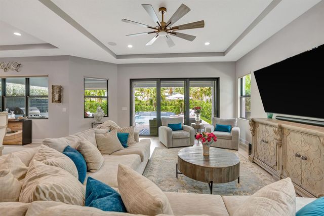 13213 Faberge Place, Palm Beach Gardens, FL 33418