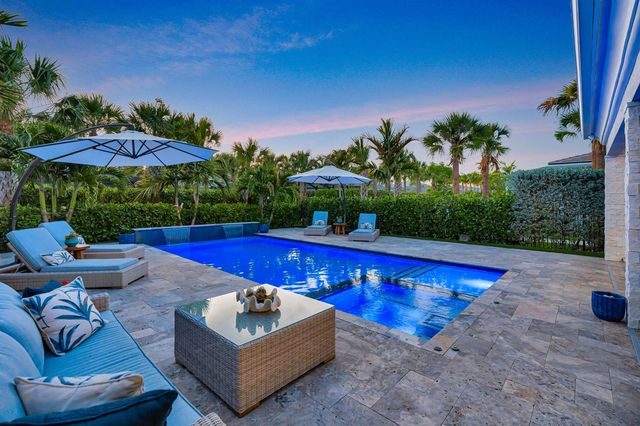 13213 Faberge Place, Palm Beach Gardens, FL 33418