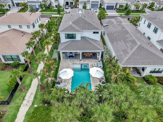 13213 Faberge Place, Palm Beach Gardens, FL 33418