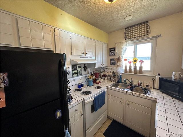 7309 W Hampden Ave 204, Lakewood, CO 80227