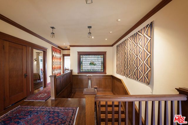 111 S Van Ness Avenue, Los Angeles, CA 90004