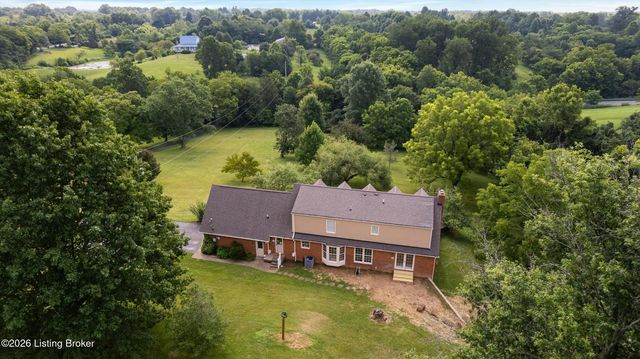7412 Routt Rd, Louisville, KY 40299