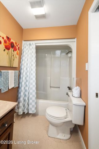 7412 Routt Rd, Louisville, KY 40299