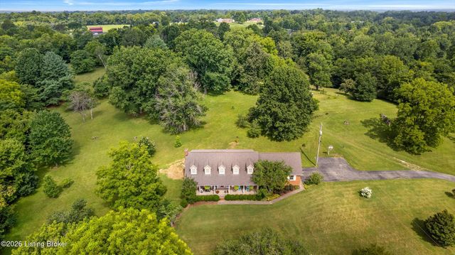 7412 Routt Rd, Louisville, KY 40299