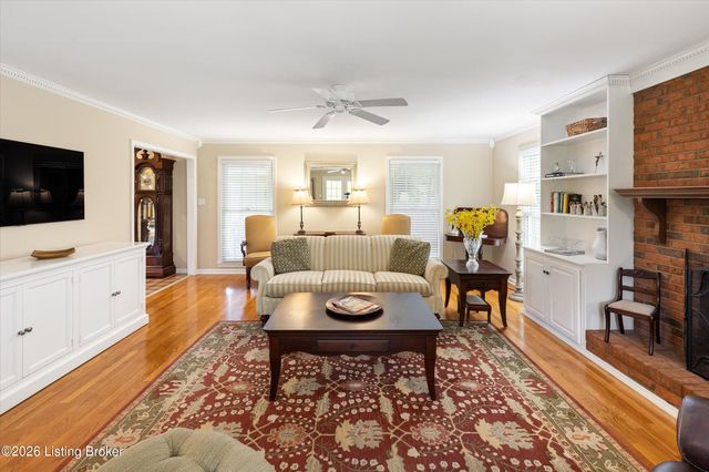 7412 Routt Rd, Louisville, KY 40299