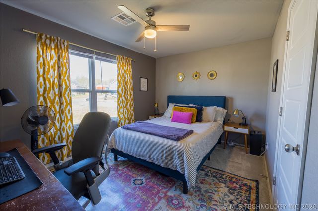 15019 S 284th East Avenue, Coweta, OK 74429