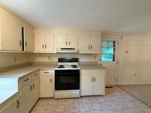 1921 S LAKESHORE DR, Louisa, VA 23093