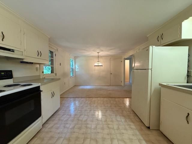 1921 S LAKESHORE DR, Louisa, VA 23093