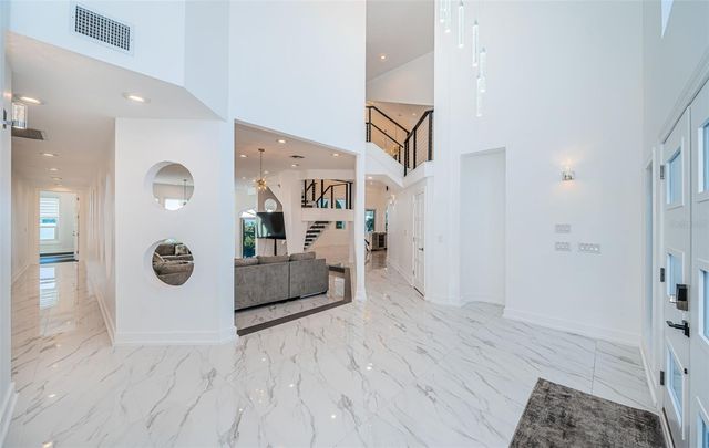 5212 62ND AVENUE S, St Petersburg, FL 33715